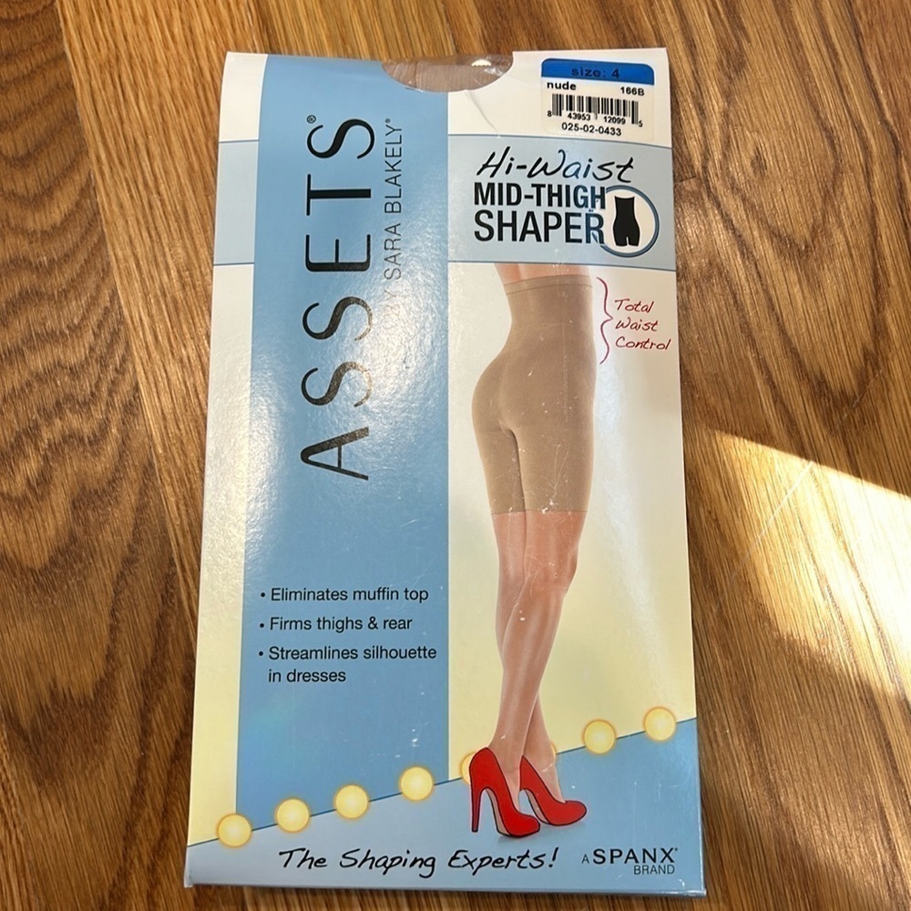 Assets Spanx Hi-waisted mid thigh shaper nude size 4 new w tags 180lbs-220lbs XL